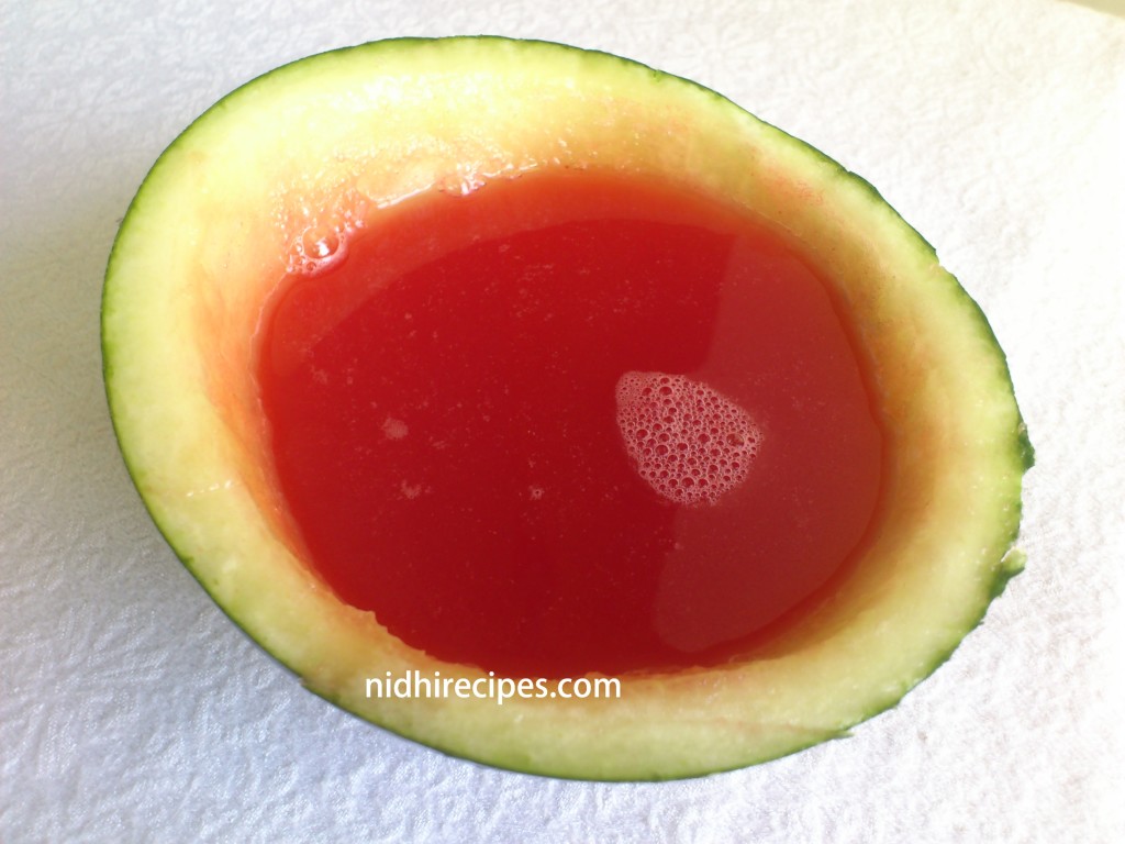 Simple Watermelon Juice // nidhirecipes.com